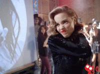 被两个人同时上的图片 偷脱熟睡老婆衣服图片