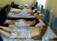 实习医生要去女生宿舍检查身体了。。。。