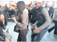 摔跤训练之抓你小弟 摔跤比赛当场射