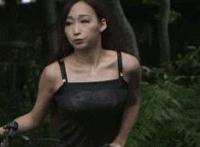 刘亦菲下面黑的照片 刘亦菲下面黑吗