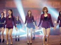 明星泳衣露凹点图片 爱情公寓诺澜凸点