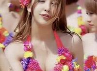 女孩把手深入裤裆图片欣赏 男生伸女生裤裆