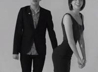 地铁上的咸猪手解裙子 地铁咸猪手解内裤看看