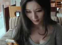 美女腋毛大赛图片欣赏 女生都会做的猥琐事