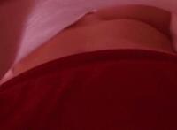 悬空坐被揭穿的搞笑gif 印度阿三悬空搞笑图片