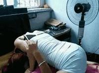 老男枪动态图 夕阳老人几几图片