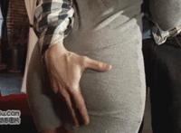 被震动棒折磨到求饶 狼牙套的真实感受 振动棒下的女人视频