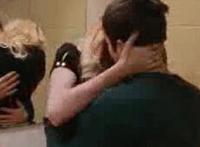 男女同床嘿嘿嘿爱爱动态图 怀孕怎么做爰好视频