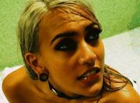 漫画男主角憋尿图片憋尿gif第六张 女生犯错憋尿故事