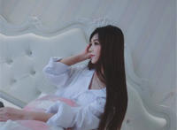 公交车的春光图片欣赏 美女女菜菜市场春光图