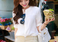 养眼美女春日街拍美腿性感写真