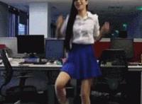上班有带着自慰器的么 女的自己怎么达到gc内涵动态福利图