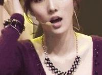 邪恶动态图片早恋 萝莉h动态图：两个萝莉淋浴的gif