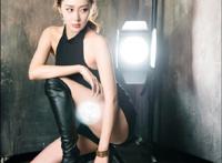 非主流个性大胆美女热情狂野写真照