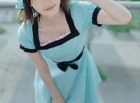 萌萌哒的绿衣美少女制服诱惑写真照