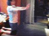 不知火舞在草地被虐色系漫画全集 春丽被虐吸奶漫画动态图片