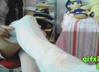学校老师和同学叉叉动态图片 男人女人热比视频
