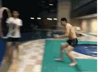 多男叉叉一女视频 护士和病人的图片叉叉