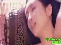 画风好的百合有接吻的二次元动态图片 小学女生百合视频