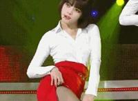 我被一个女生强吻了 小学美女被强吻故事邪恶动态图