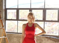 办公室诱惑小说三月春 李市长张小雨全文 办公室偷吻内涵图片