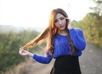 白衣京胜利gif 一张白衣双麻花辫gif 拳皇白衣草烧头带gif