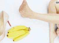 羽毛球gif图无法正视：羽毛球的一天gif 羽毛球搞笑gif