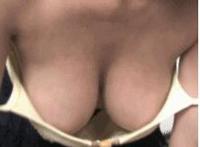 瑜珈教练卡油spa gif：猥琐教练gif 抹油美女gif 