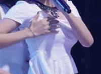 华人视频在线播放 中国人尿急的视频gif：经典的华人视频在线