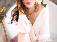 腋毛大赛第一名图片 谭晓燕腋毛挂历 中国女子腋毛大赛