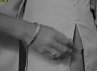 刘婉陵走绳结 操弄绳结摩擦 自己摩擦打湿绳结gif