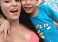 00后姐让你火一火链接 qq空间00后姐让你火 00后想火视频