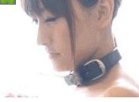 女人睡觉被男人摸视频 女人被男人撕内裤视频 女人被男人滋润的表现