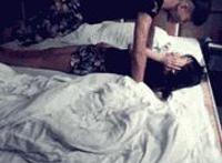 花心律动湿润动态图：从背后深深的占有 插深深