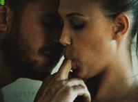 女生自慰动图 我帮姐姐自慰 女生zw动图