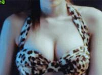 女兵在部队都做些什么 女兵在部队戴胸罩吗 女人的胸罩动态图