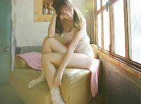 女主人脚喂食图片 女主人玉臀坐贱奴 跪下舔女主人