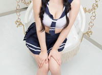 美女互相自抠动态图 卫生巾邪恶动态图