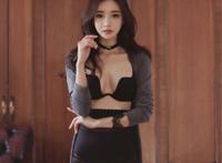 公司新来的女18p 美女丝袜匹眼18p 美女跳跃姿势高清图片