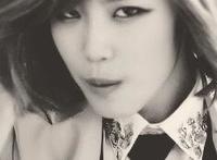 黑人的那个真的大吗 中国美女被黑人 女孩找黑人