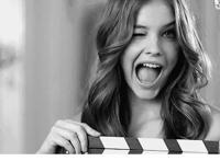 性感动漫美女御姐动态图 我解开了妈妈的乳罩