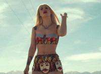 两男一女肉宠文口述动态图:两男一女开放不雅视频 两男一女草丛打野战