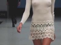 触手动漫动态图:65jjj图片黑兽动态图片