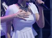 男友经常抠我图 手抠动态图片大全:男朋友用手扣我下面