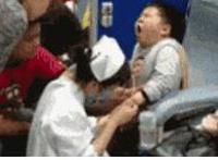 古代妓女脱内衣内裤动态图:我解开美女内衣内裤