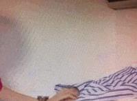 三人做恩爱图片大全 小情侣秀恩爱视频