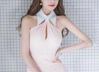 粉色连衣裙性感气质美女OL写真集
