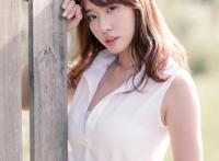 极品大胸美女高清写真图片第三辑