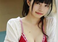 日本清纯比基尼美女白河優菜写真