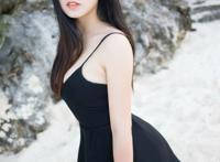 性感美女娜露Selena大胆吊带睡衣诱惑写真